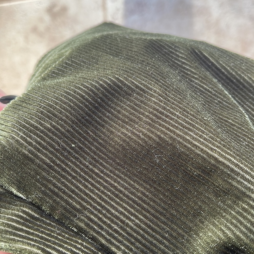 OUT FROM UNDER bodysuit - Picture 5 of 5